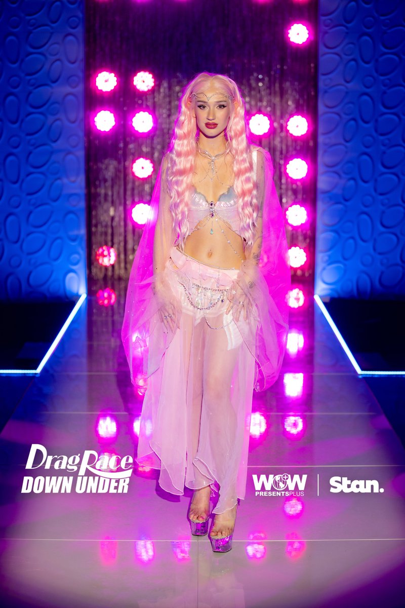 ManicDreamPixe's tweet photo. @peachprc will be on the Judges’ Panel for 
#DragRaceDown Under Season 4, premiering November 1st on @stanaustralia @wowpresentsplus 💖

#peachprc #peachprcmusic #dragrace #drageracedownunder #stan #fyp #fyp #foryou #foryoupage #foryourpage https://t.co/yJyjgzUJQt