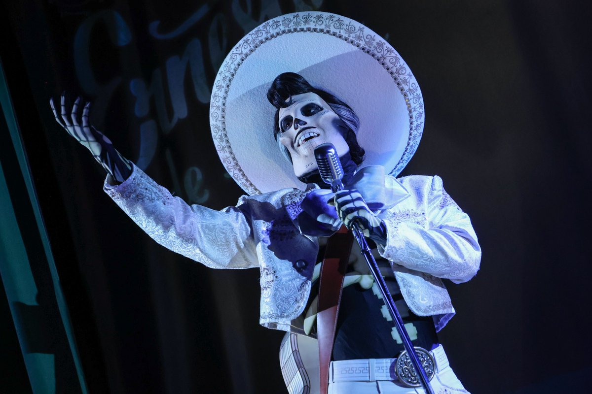 Steven Miller tweet media