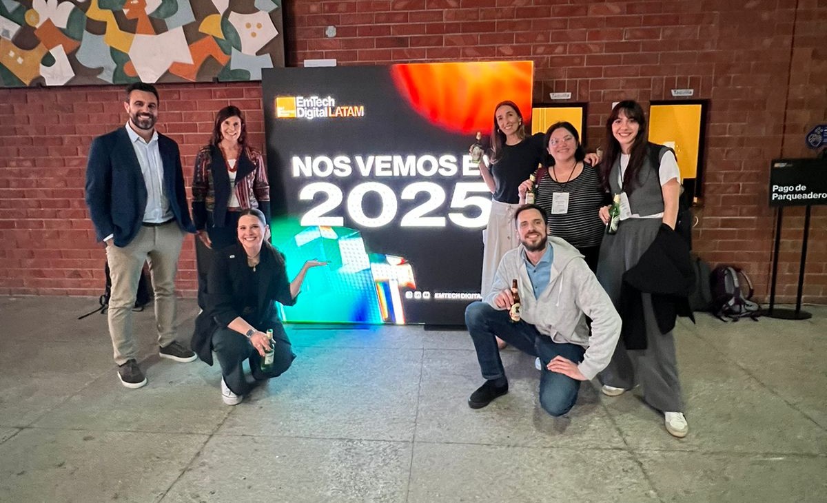 EmTechLATAM's tweet image. ¡Gracias por acompañarnos en #EmTechDigitalLATAM2024! Hoy cerramos un evento lleno de innovación y tecnología, con la participación de speakers  que nos inspiraron a seguir construyendo el futuro de la IA en LATAM. Este éxito fue posible gracias a ustedes 🩷. ¡Nos vemos en 2025!
