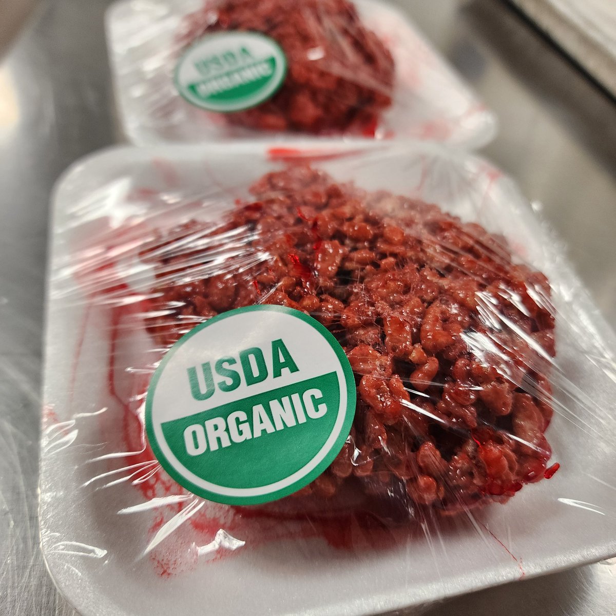 basicallybaymax's tweet image. Dessert 1 done for the Halloween party tomorrow! 🥰