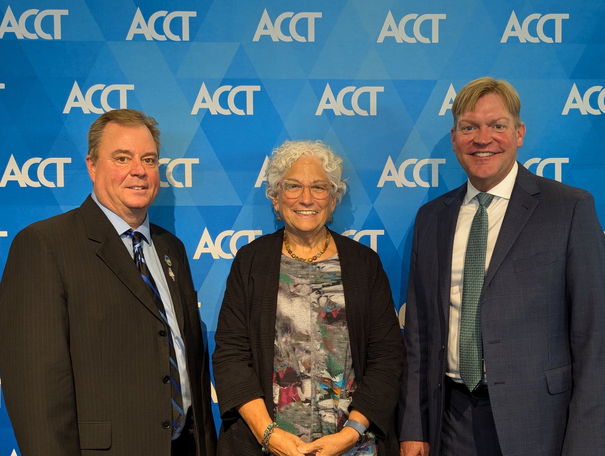 Congrats to newly elected ACCT Central Region director Shawn Boldt of Highland Community College and DEI Committee member Dr. Flo Appel of the College of DuPage (with Illinois's ACCT state coordinator Bob Thompson of Sauk Valley Community College) #ACCT2024