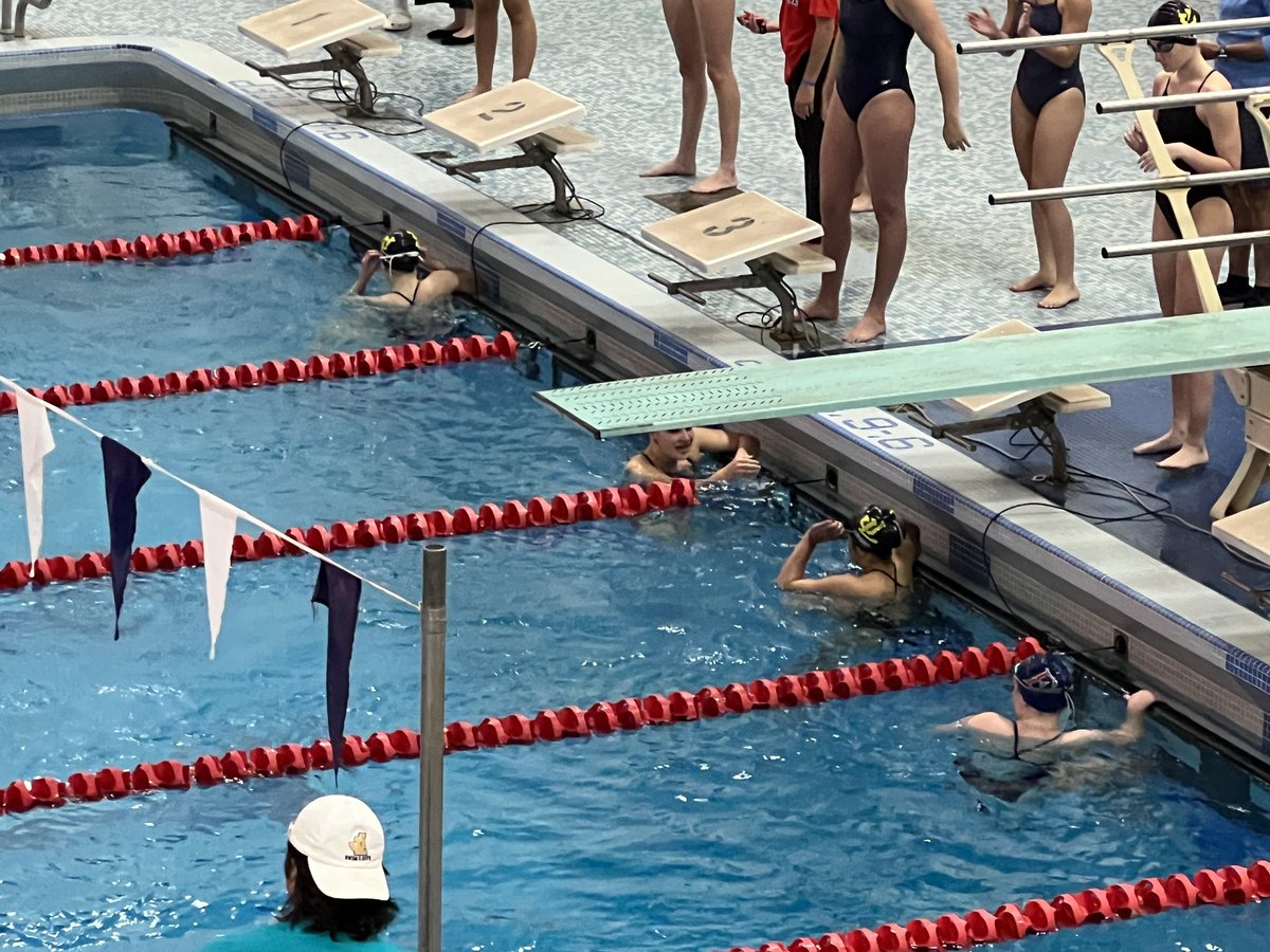 MrsG_ForanAP tweet media