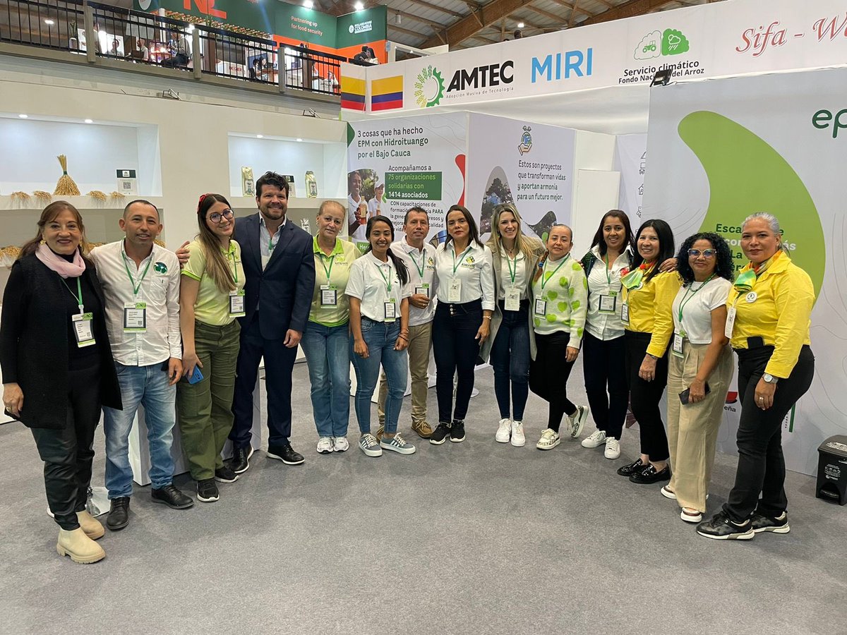 ¡Productos 100% orgánicos! Hasta el 25 de octubre, en #Expoagrofuturo en <a href="/CorferiasBogota/">Corferias</a>, podrás adquirir productos de 89 emprendedores de 16 municipios del área de interés de #Hidroituango, fortalecidos gracias a la alianza con <a href="/EPMestamosahi/">EPM estamos ahí</a> y la Fundación Andap. #sostenible.