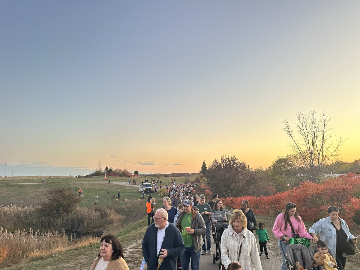 Dan Hunt tweet media