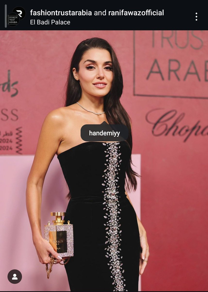 hande1357890's tweet photo. The diva ❤️‍🔥❤️‍🔥
#HandeErçelXbalmain 
@Balmain https://t.co/iR6Mn1dvsi