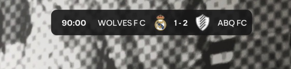 مره ب ١٠ لاعبين …. و مره باخر الدقايق 
ولا البس ما يحب الا دعاسه
@WOLVES511_