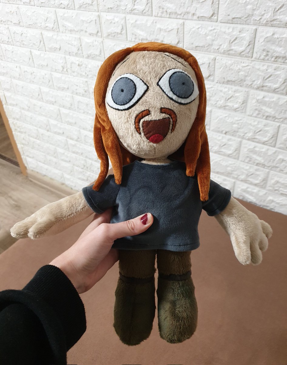 sociableblender's tweet image. GUYS, LOOK WHAT MY FRIEND @rita_bezditko GIFTED ME!!