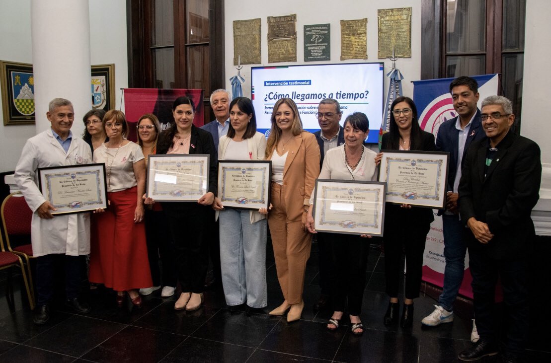 Hoy nuestra Vicegobernadora amplió derechos para las y los trabajadores de <a href="/LegislaturaLR/">Legislatura La Rioja</a>! En este “Octubre Rosa” acompañamos con el convenio p la atención y prevención del Cáncer de mamas en nuestras compañeras a través del diagnóstico precoz por imágenes.Que lleguemos a tiempo!
