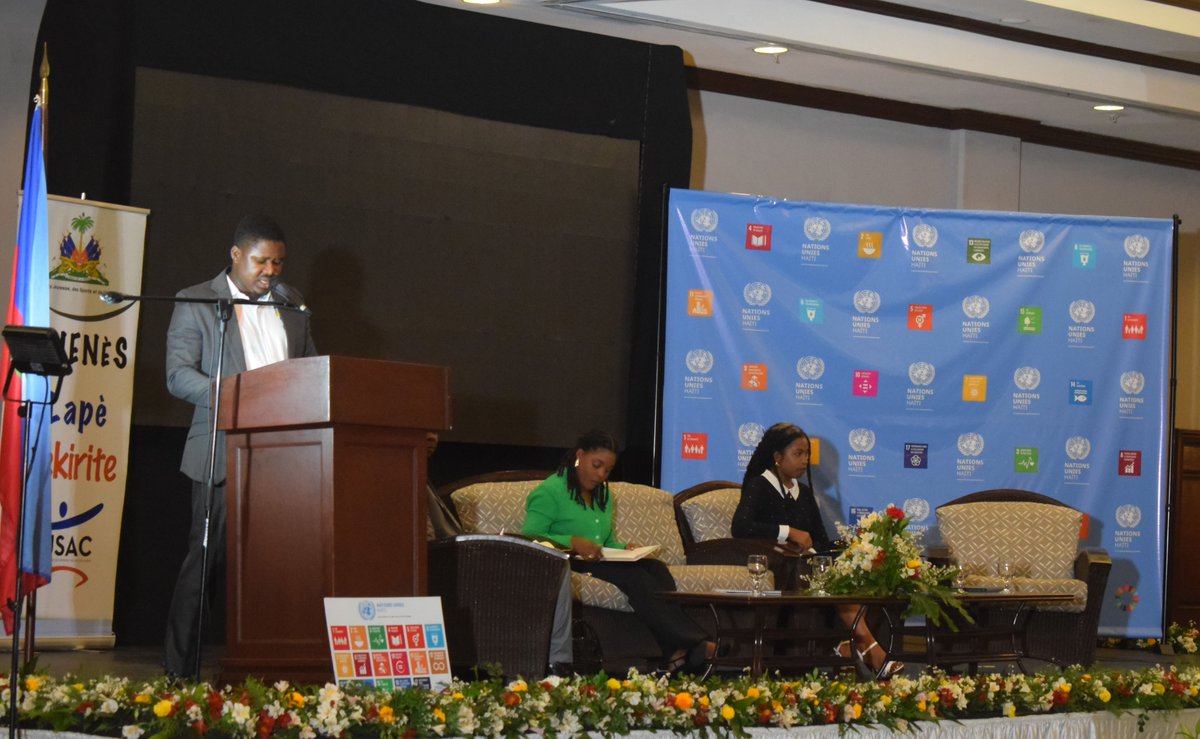 UNHaiti's tweet photo. Jeunes, participez aux discussions pour la paix et la sécurité en Haïti. Vous avez une voix ! Faites-la entendre. @mjsacinfo #UNDay2024 @BINUH_UN @UlrikaR_UN https://t.co/bNvJ35D4Fg