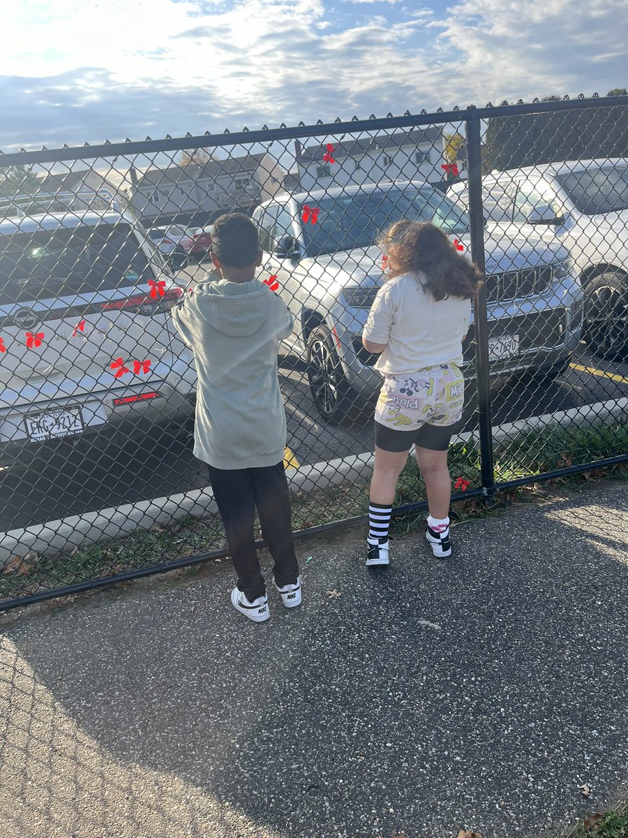 Timara Manns, LMSW tweet media