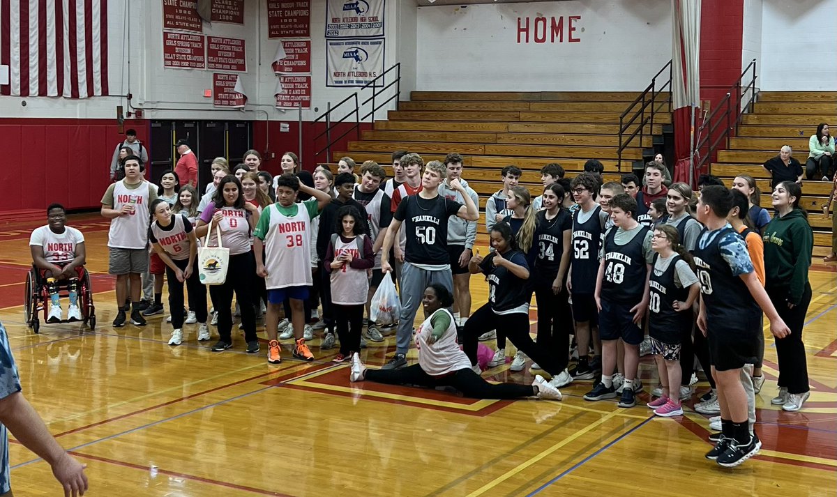 Mr_Ferg's tweet photo. Awesome unified game today against Franklin. A great crowd and a whole lot of points scored! https://t.co/xbmeMzzG2Z