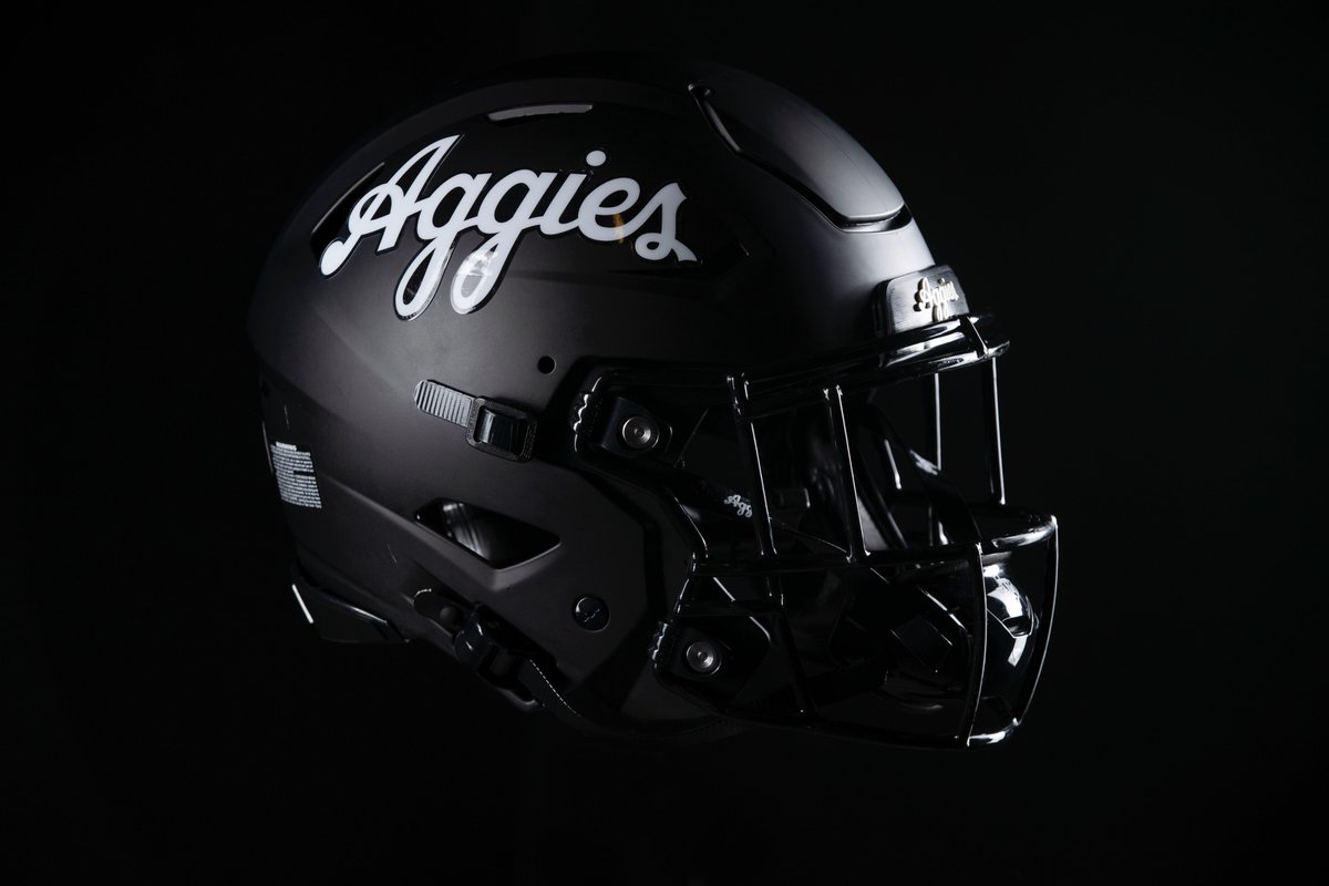 Two words: Script. Aggies. ⚫️🥵

#GigEm | <a href="/adidasFballUS/">adidas Football US</a>