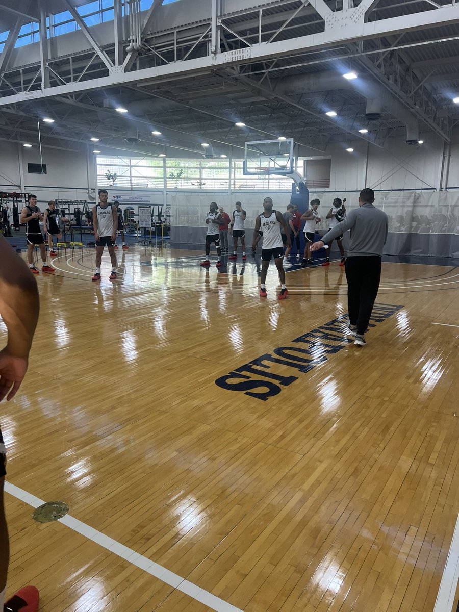 Coach Sanders (@dsanders1108) on Twitter photo Always great to get out to an <a href="/iuindy_mbb/">IU Indy Men's Basketball</a> practice! <a href="/CoachCorsaro/">Paul Corsaro</a> might be my favorite coach at the D1 level. His guys are always bought 100% in. Good to see <a href="/drew_kegerreis/">Drew Kegerreis</a> even though he’s a Royal. Always great to get out to an <a href="/iuindy_mbb/">IU Indy Men's Basketball</a> practice! <a href="/CoachCorsaro/">Paul Corsaro</a> might be my favorite coach at the D1 level. His guys are always bought 100% in. Good to see <a href="/drew_kegerreis/">Drew Kegerreis</a> even though he’s a Royal.