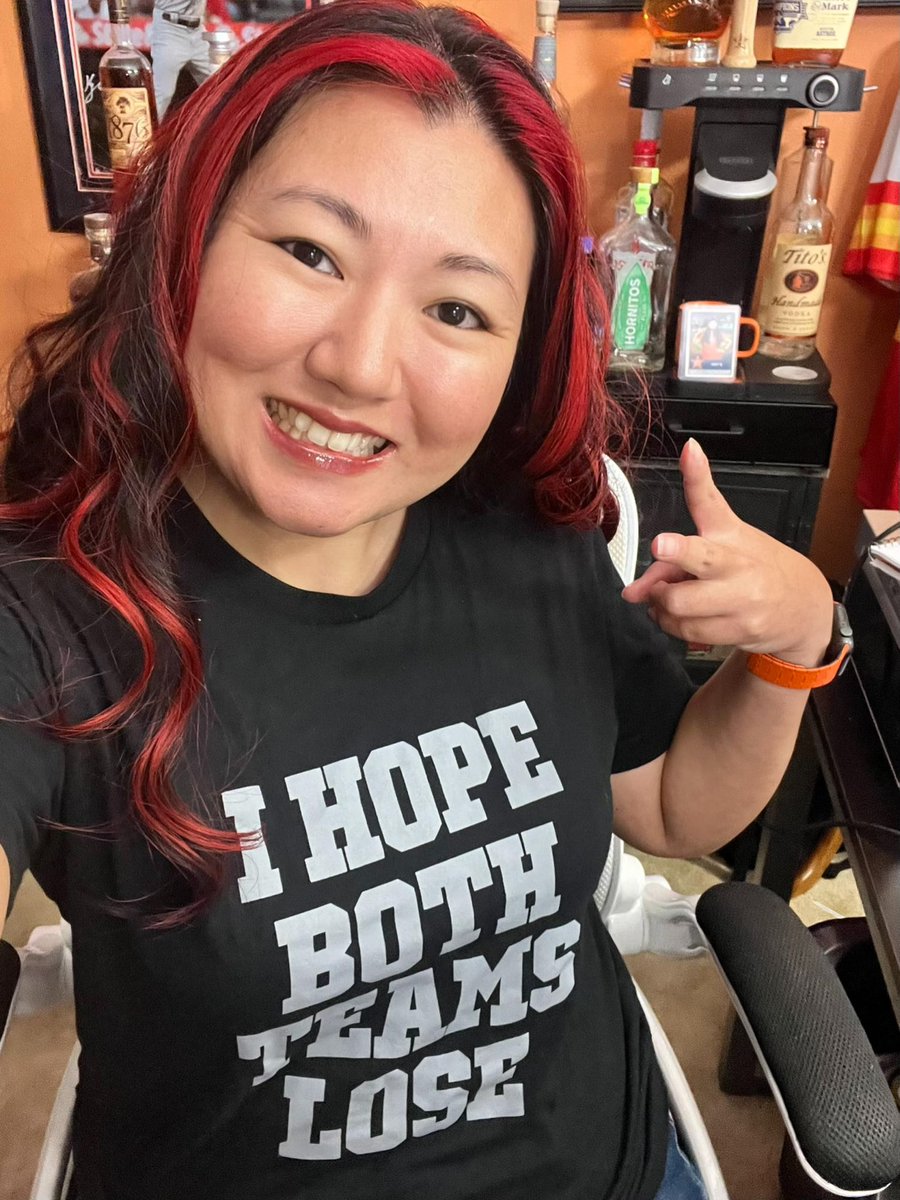 BourbonNBball's tweet photo. Remember the WS starts tomorrow!! 🤣😅
Don’t forget to get your playoff gear @RamShirts 👏🏼👏🏼
https://t.co/LPSLDP85nl https://t.co/IEFQbHrytH