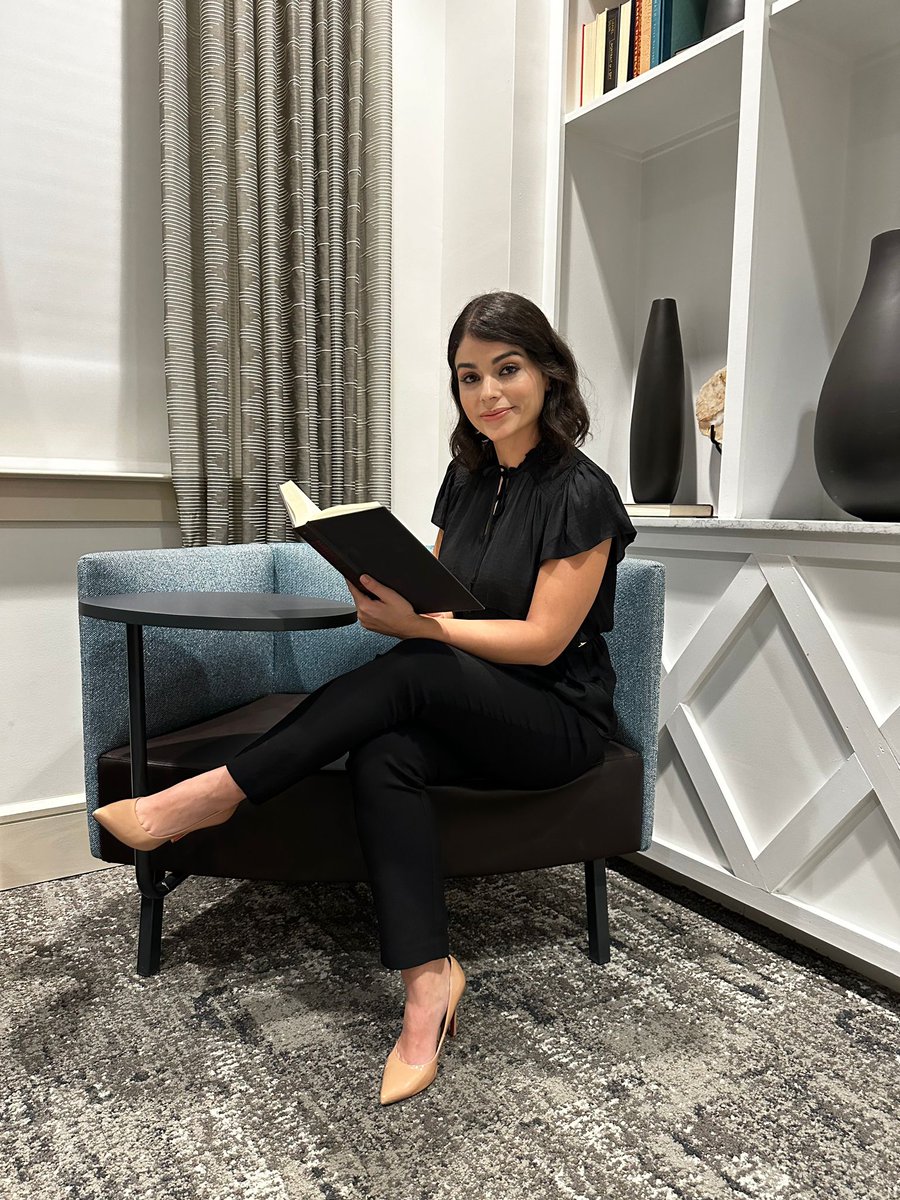 prunderground's tweet image. Larissa Catita Escobar Brings Insurance Expertise to U.S. Market with English Translation of Her Book prunderground.com/?p=343643 #LarissaCatitaEscobar #InsuranceExpertise