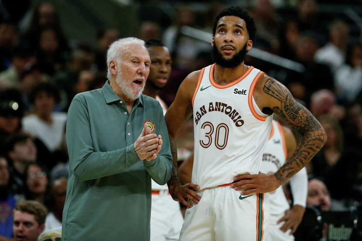 #NBA

2️⃣Champagnie +1.5 3PM @ 1.69 | 1.5%

2nd et dernier bet pour ce soir.
En l’absence de Vassell, j’attendais de voir qu’il start bien pour assurer les 20min.
Vraie seule gâchette du 5 sans lui, 3.2 3PM de moyenne en pré sur ~20min.
Ça devrait pas mal kick out dessus vu le mu.