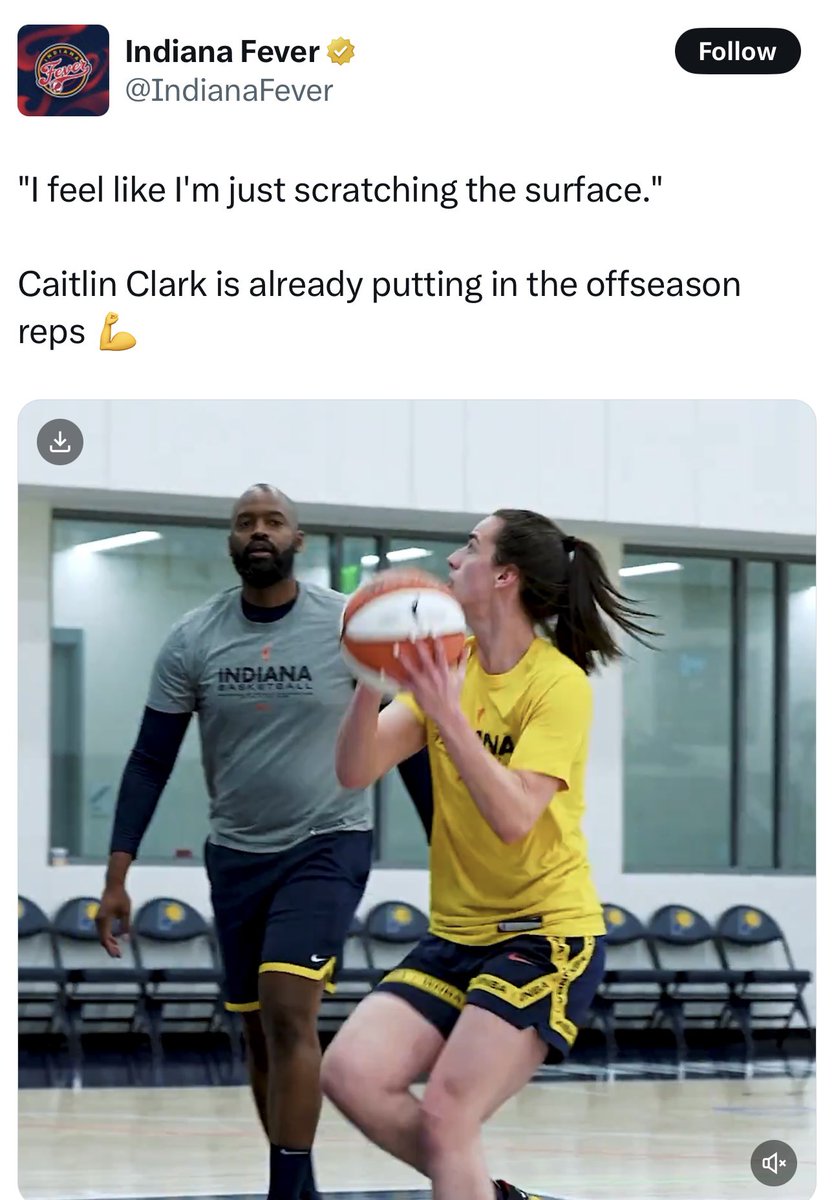 SOULbeautifulme's tweet photo. CAITLIN CLARK IS A REAL HOOPER. She’s not on social media everyday nor does she have to be to get attention. Y’all really believe social media popularity matters more than REALITY. Caitlin doesn’t have to be on the internet to stay relevant she’s talked about daily regardless 

She’s in the gym, 4th in marketing for athletes, she’s getting huge offers & even Angel brings her up. Please be for real here