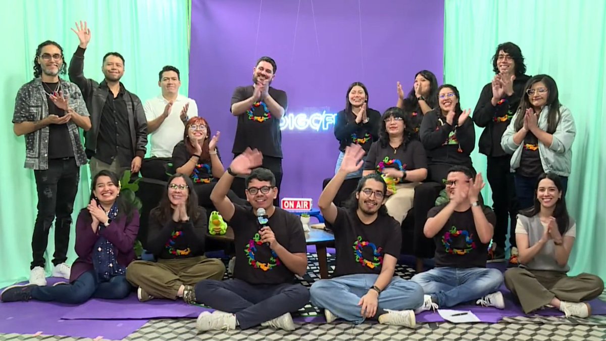 javierbenek's tweet photo. ¡#CODIGOFEST fue un gran evento!
Gracias @codigofacilito y @MicrosoftLatam por la invitación. 💪🙌 https://t.co/UZcAusBiKG
