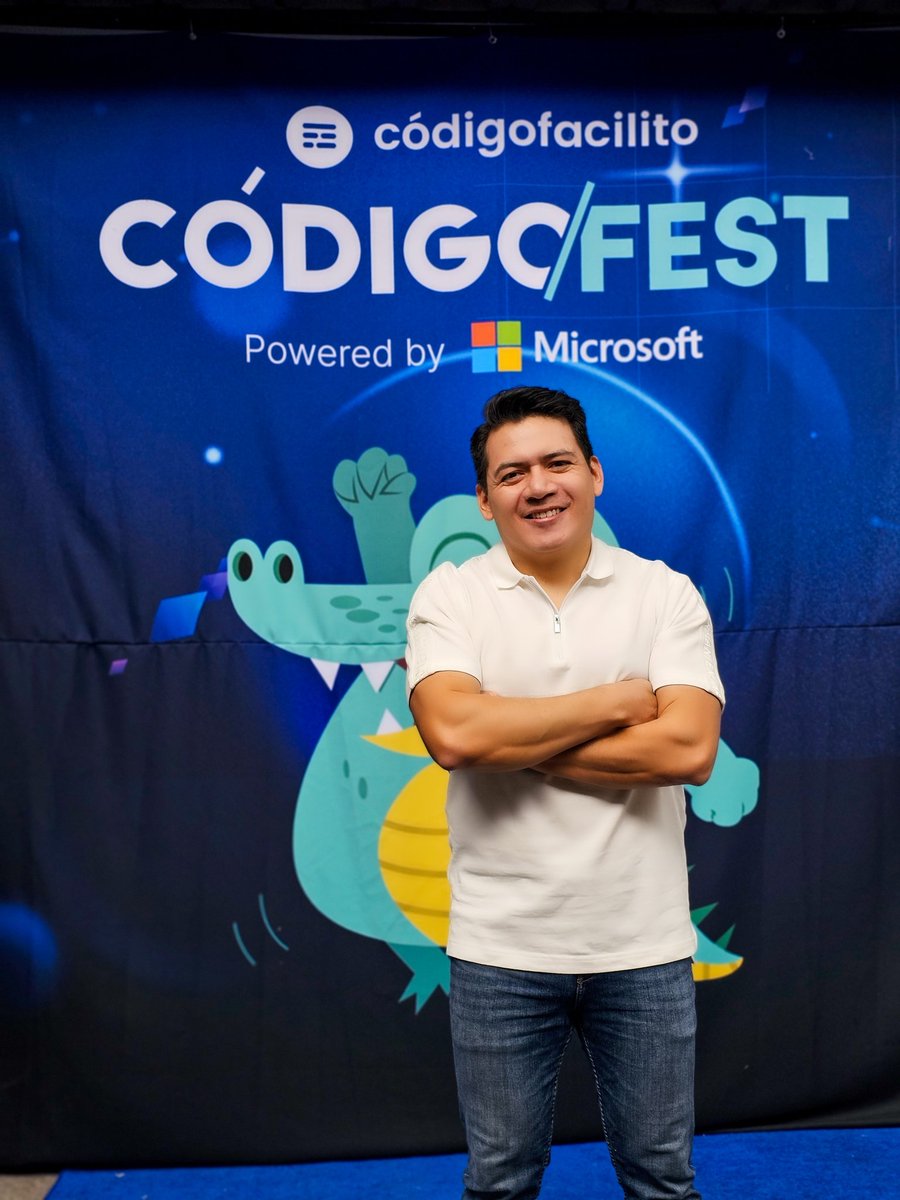 javierbenek's tweet photo. ¡#CODIGOFEST fue un gran evento!
Gracias @codigofacilito y @MicrosoftLatam por la invitación. 💪🙌 https://t.co/UZcAusBiKG