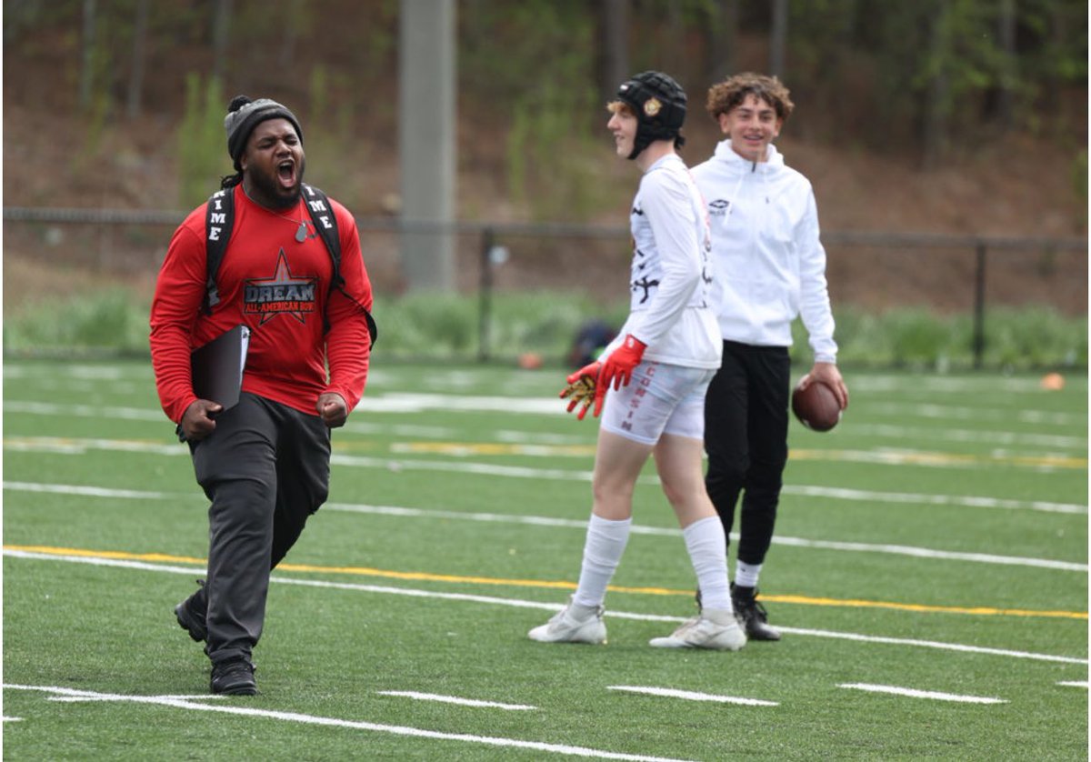 CoachLogan44 tweet picture