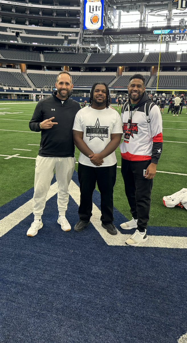 CoachLogan44 tweet picture