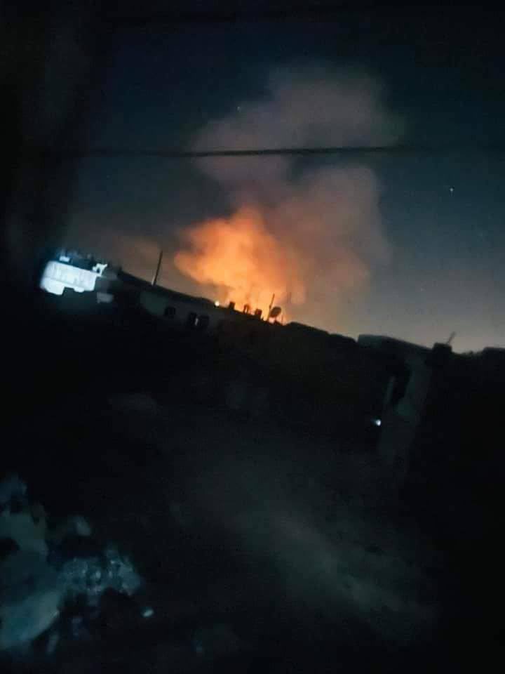 khalediskef's tweet photo. Turkish drone strikes hit the silos in the city of (Ayn al-Arab) #Kobani and an oil refinery near the #Awda field east of #Tabaqa_Sabi / #Al_Qahtaniyah in northern and eastern Syria. https://t.co/aN0wFsDWru