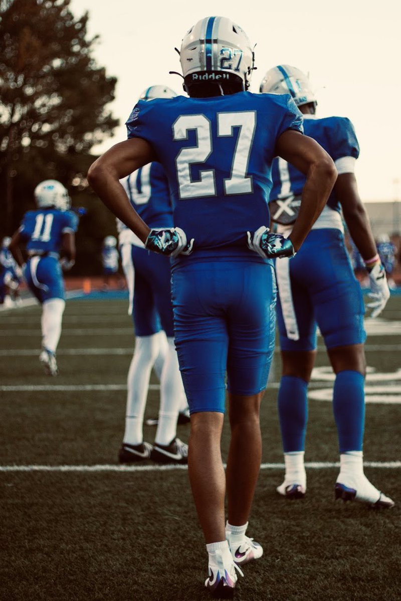 Savooo17's tweet image. My Flics from Westlake V Chapel Hill!🔥 @RecruitWestlake @RecruitGeorgia #westlakehighschool #co25 #football #widereciever