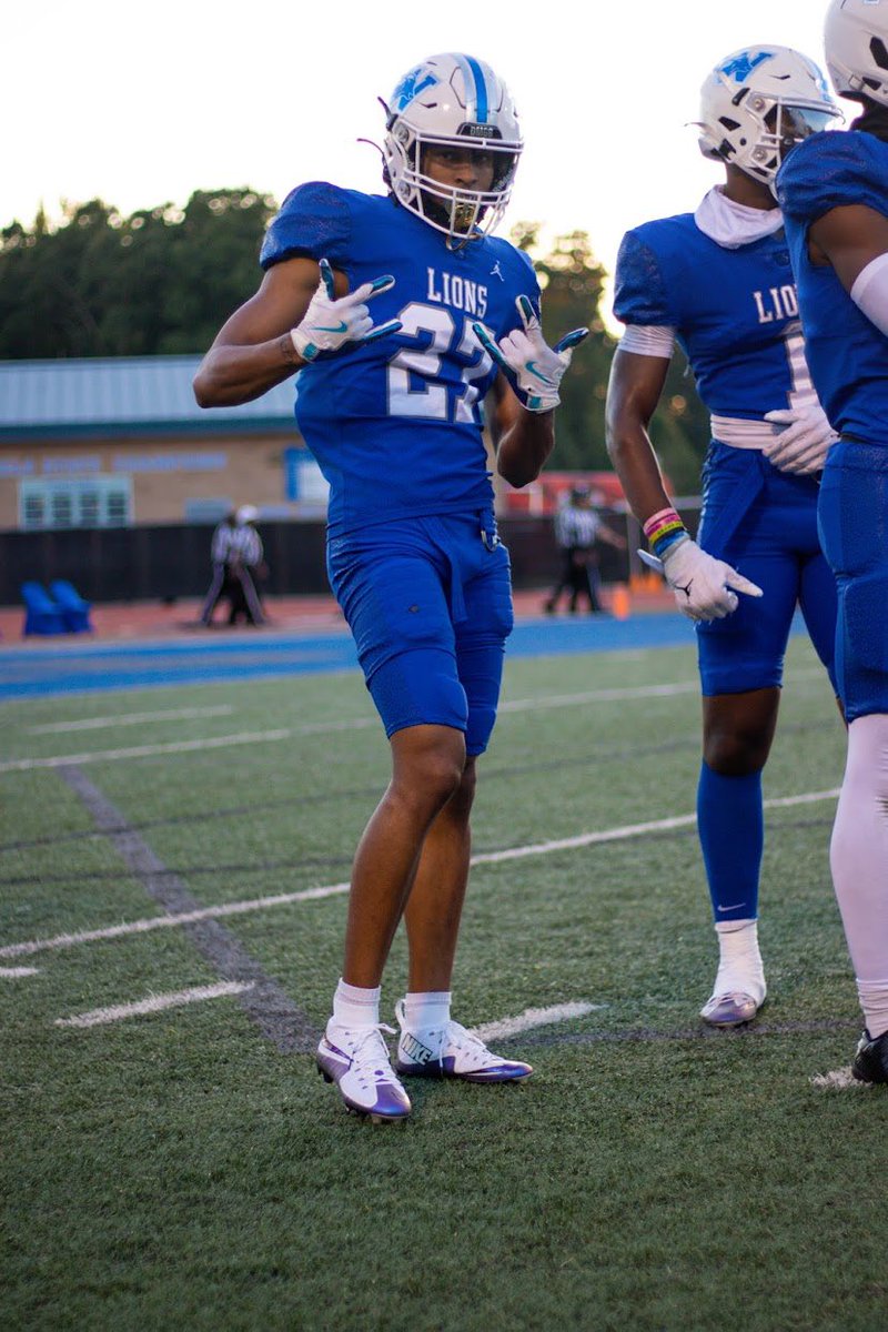 Savooo17's tweet image. My Flics from Westlake V Chapel Hill!🔥 @RecruitWestlake @RecruitGeorgia #westlakehighschool #co25 #football #widereciever