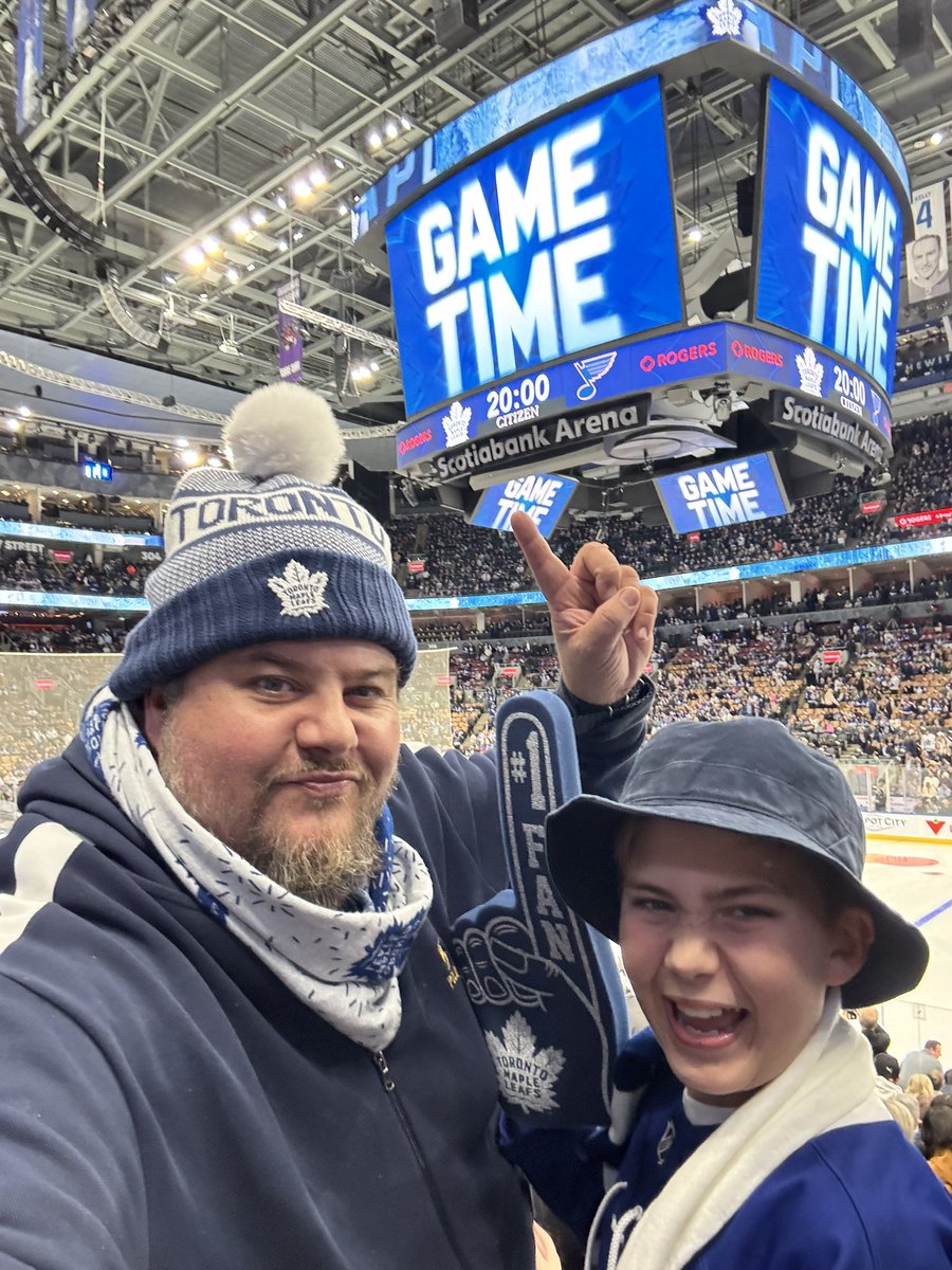 We’re out here on a school  night for the W!  Let’s go!! #LeafsForever