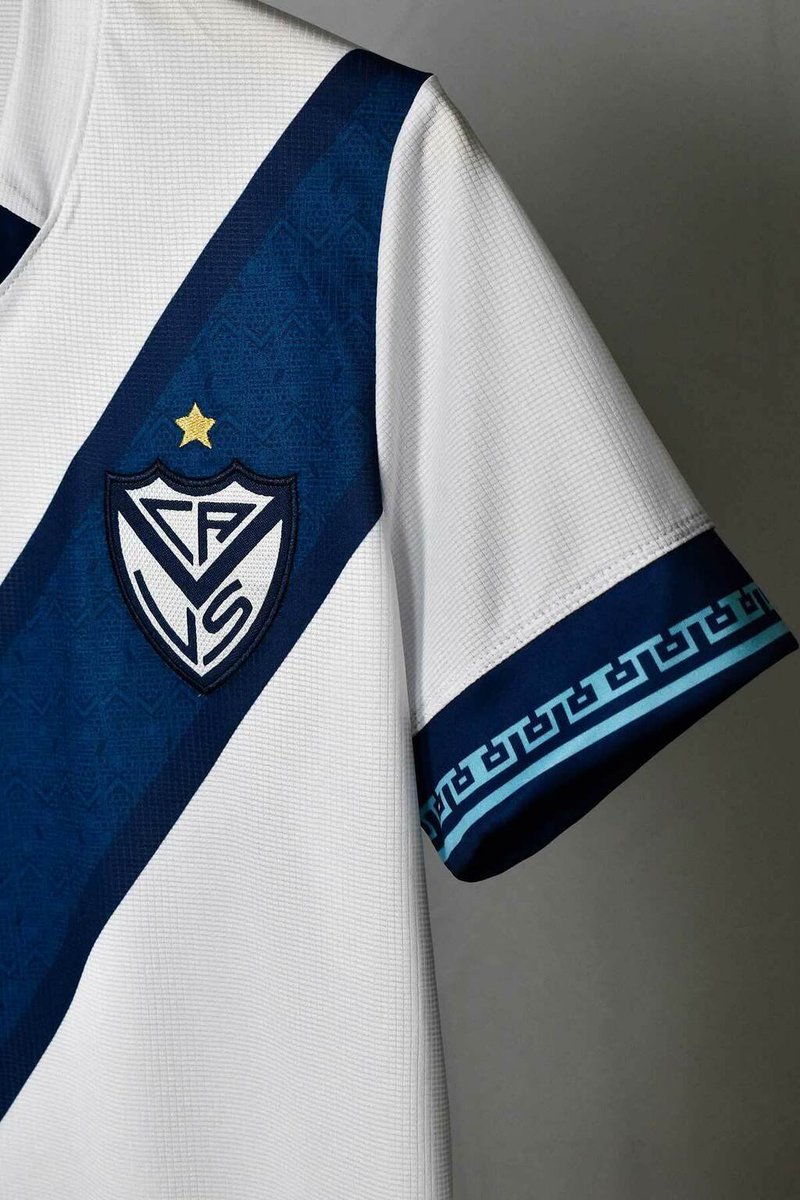 PasionFortinera's tweet photo. 🔴 SORTEO EXPRESS PARA LOS HINCHAS DE #VÉLEZ.

Comenta #SorteoPF en nuestro chat y participa ⬇️

https://t.co/XwAzulIGkM https://t.co/CjiicK7oUG