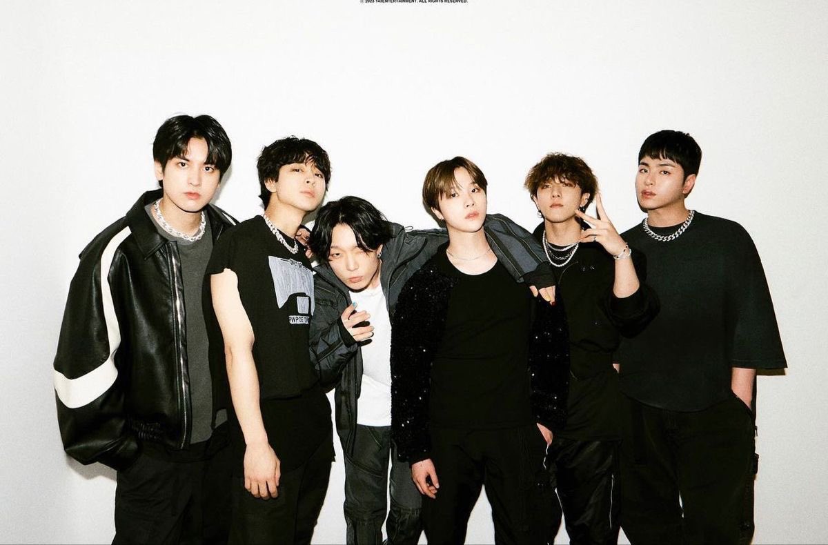 RESPECTiKON_'s tweet photo. We strongly request that the fandom name "EYEKONS/아이콘스" of KATSEYE, which debuted from HYBE and GeffenRecords, be changed because it is very similar to the existing group "iKON/아이콘"
#아이콘은_ONLY_iKON
#RespectTheName_iKON
@HYBEOFFICIALtwt @GeffenRecords @GTMNY143 https://t.co/ky1KcE6BT9