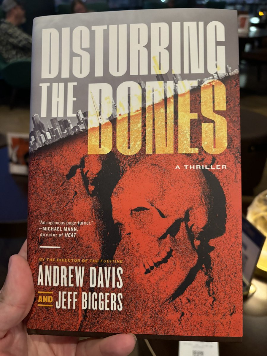 FatherGuillermo's tweet image. @AndyDavisFilms was at @thelastpichouse today signing his new book!