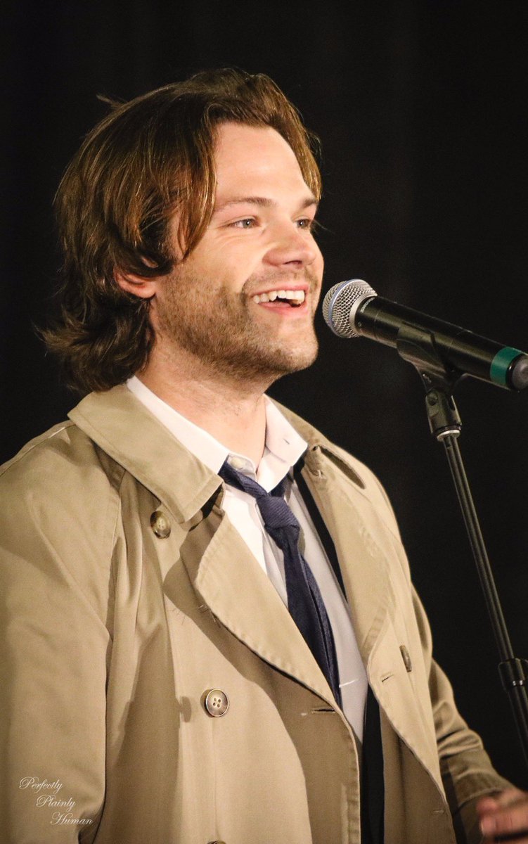 third★ tweet media