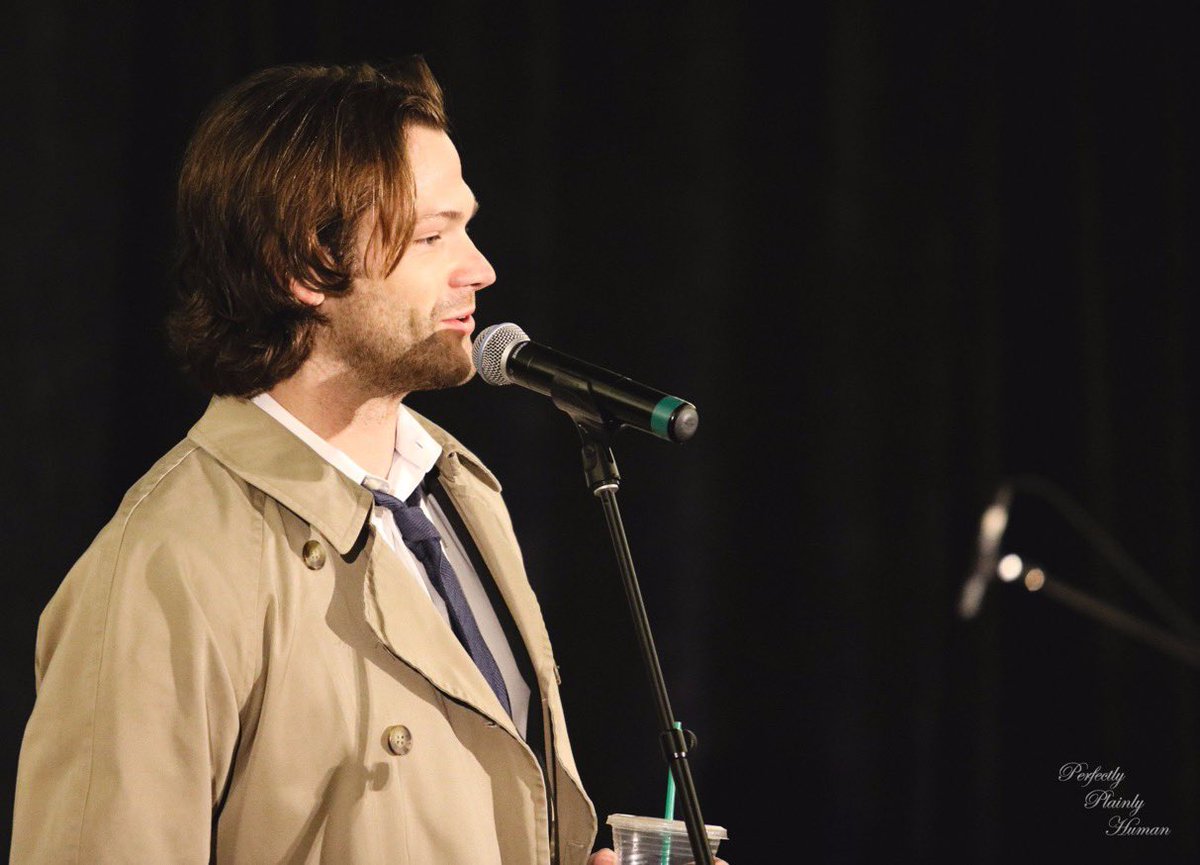 third★ tweet media