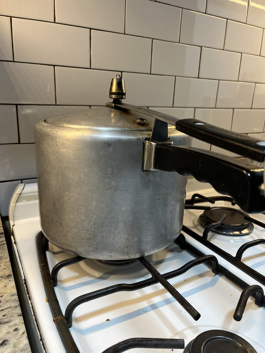 Mûriëlo tweet media