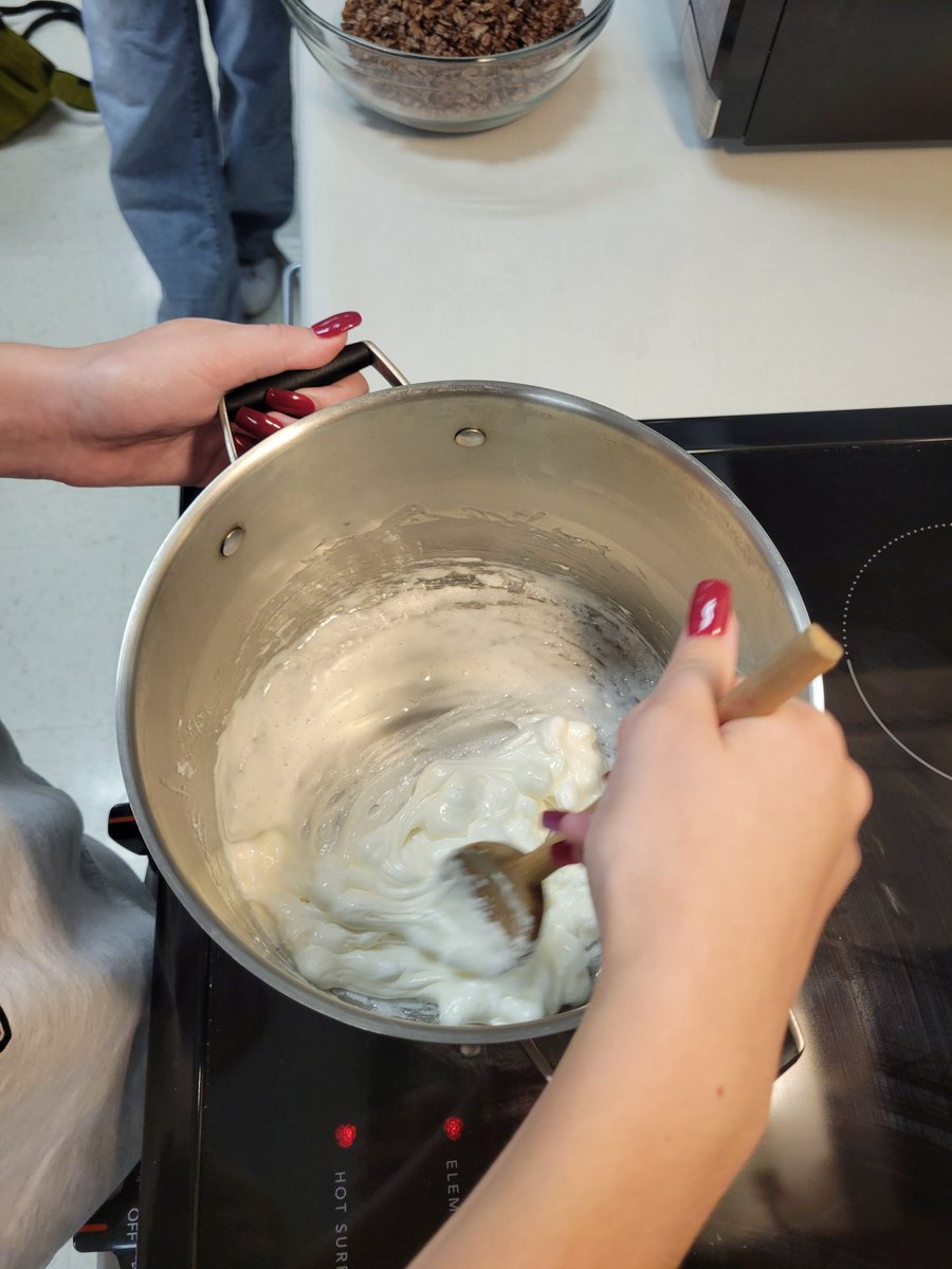 Anderson_FCS's tweet photo. Day 2 of #SweetTreatWeek brought out the creativity in the students. #CookingClass #AHSisFamily https://t.co/AijmVJ6FYl