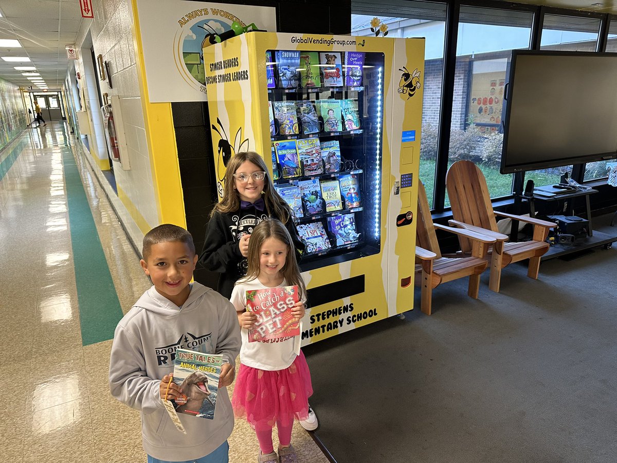 Eric Blankenship (@mistabscience) on Twitter photo Principal of the day Kennedy did a wonderful job today! <a href="/StephensElemKY/">Stephens Elementary KY</a>
youtu.be/fulnyrUEtEM?fe… Principal of the day Kennedy did a wonderful job today! <a href="/StephensElemKY/">Stephens Elementary KY</a>
youtu.be/fulnyrUEtEM?fe…