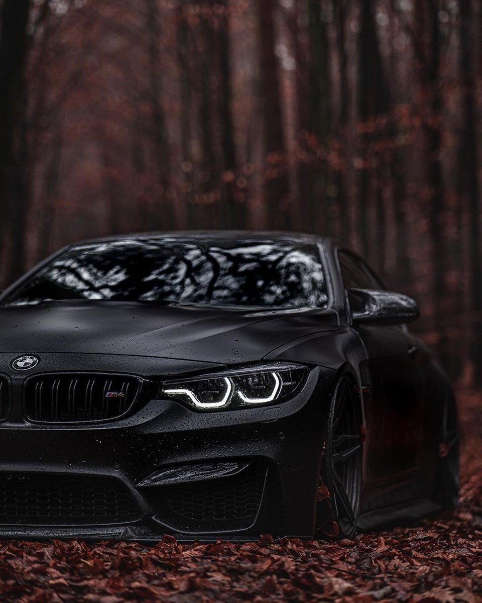 Auto_Porn's tweet image. matte black BMW 🔥