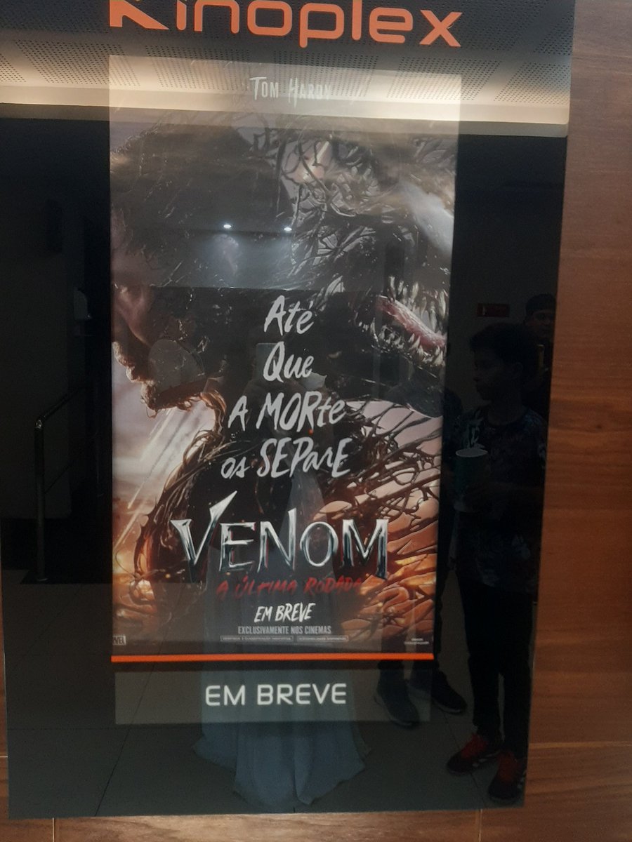 Ally_zinhaaaa's tweet photo. Fui assistir venom hj!! 🥺😭 muito bom eu recomendo....chorei horrores. 🤍 https://t.co/2qN3N7SIrs