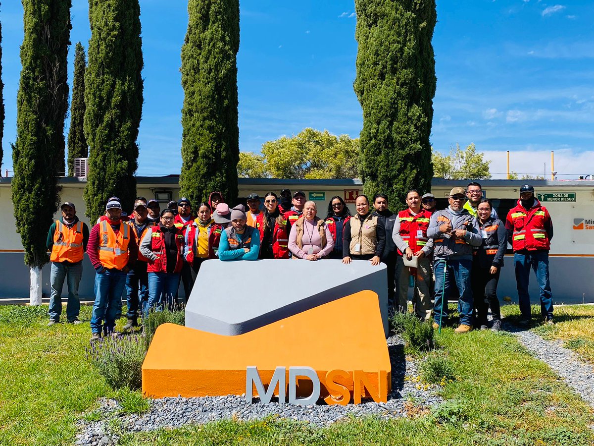 MDSNMexico's tweet photo. En #MDSN estamos comprometidos con los derechos humanos, la igualdad sustantiva y la perspectiva de equidad de género. Gracias @Semujer_Zac por su participación en el exitoso taller de prevención de acoso y hostigamiento laboral y sexual. #MineríaResponsable #Dialoguemos https://t.co/TSP2wl9I1R