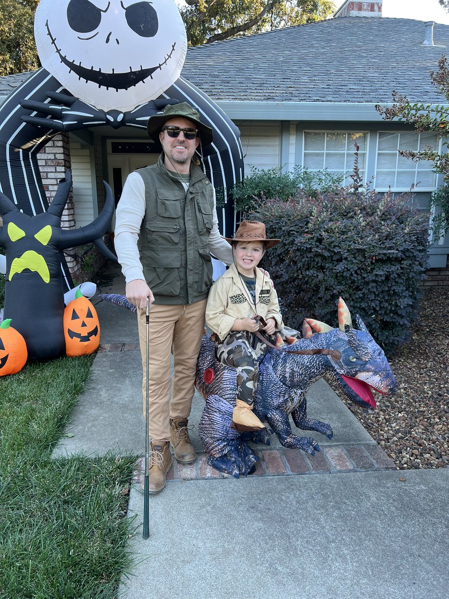 Nathan Walker tweet media