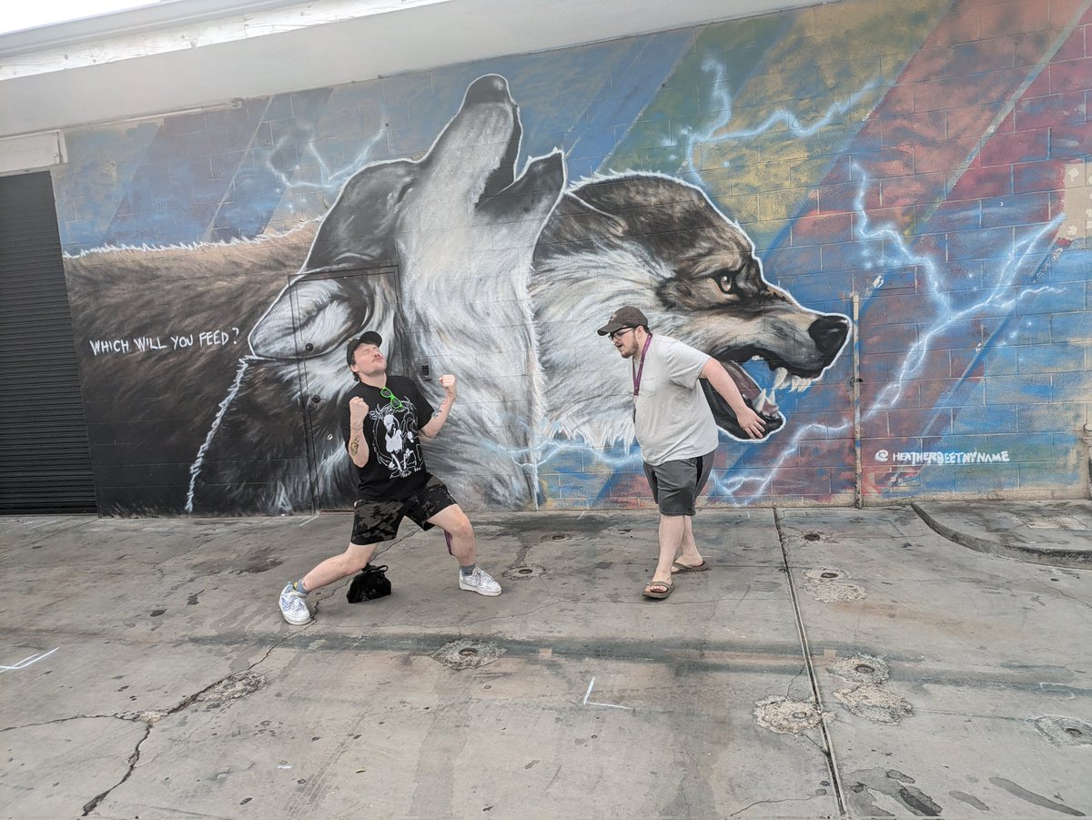 PDHPals's tweet photo. We've been running around Vegas all day long https://t.co/krP6u0dYX1