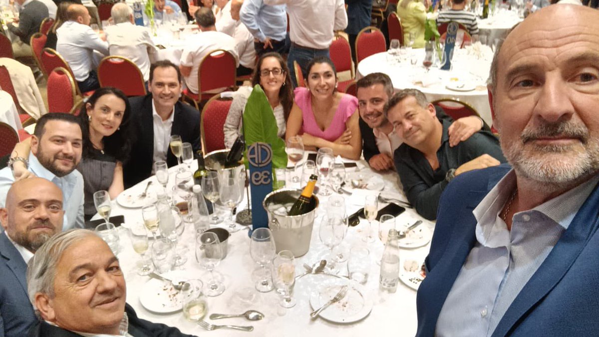 Rodolfo Vargas Arizu (@rvargasarizu) on Twitter photo Participamos del encuentro de las #FuerzasVivas de la <a href="/camarasanrafael/">Cámara San Rafael</a> c/todo el equipo del <a href="/ProduccionMza/">Producción Mendoza</a> Una alegría ver concretadas iniciativas q nos propusimos al inicio d la gestión. Vamos x más💪💪 Participamos del encuentro de las #FuerzasVivas de la <a href="/camarasanrafael/">Cámara San Rafael</a> c/todo el equipo del <a href="/ProduccionMza/">Producción Mendoza</a> Una alegría ver concretadas iniciativas q nos propusimos al inicio d la gestión. Vamos x más💪💪