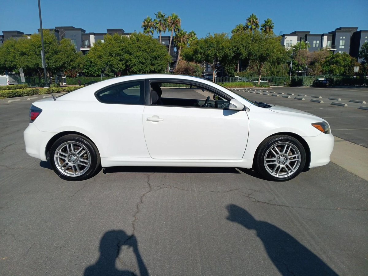 FJAutoSale's tweet image. Sporty, sleek, and ready to roll! 🚗💨 Check out our 2008 Scion tC Spec—perfect for those who love style and performance in one package. Swing by FJ Auto for a test drive today! #ScionTC #Scion #TC