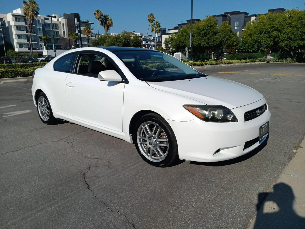 FJAutoSale's tweet image. Sporty, sleek, and ready to roll! 🚗💨 Check out our 2008 Scion tC Spec—perfect for those who love style and performance in one package. Swing by FJ Auto for a test drive today! #ScionTC #Scion #TC