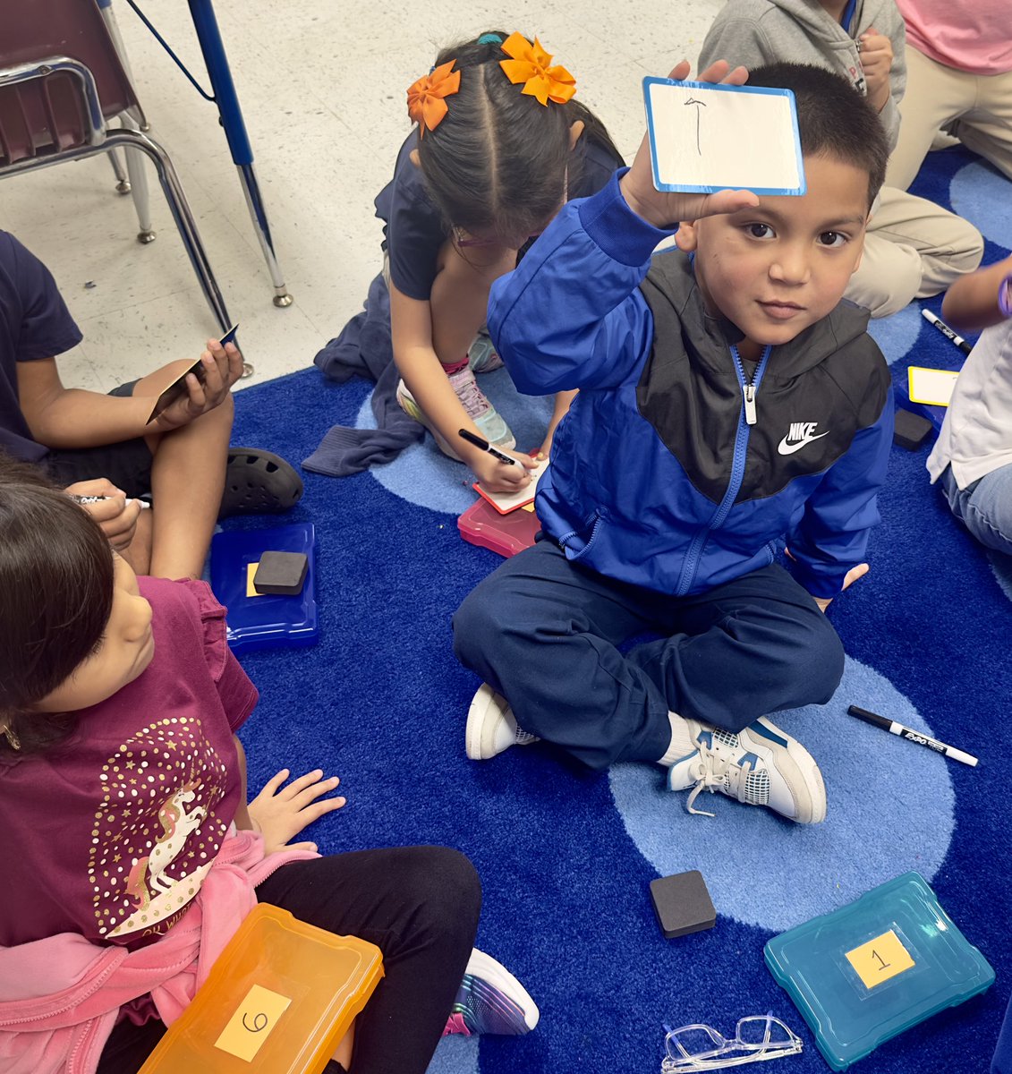 I was able to spend some time in Ms. Valdes’s class today during writing. Watch out because our kinder scholars at Loma are a bright bunch!