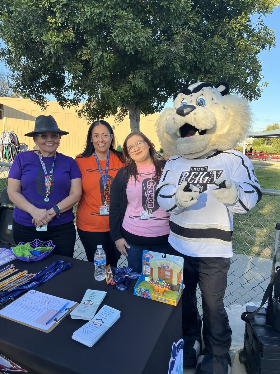 OMSD Family & Community Engagement tweet media