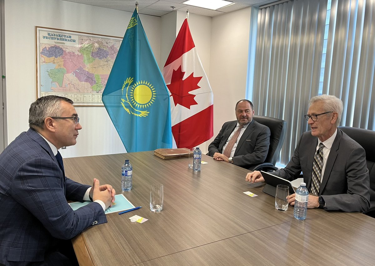 Had a fruitful discussion with our partners at “Carbon Connect International” on strengthening cooperation in energy, carbon management and other promising sectors for economic empowerment 🇰🇿🤝🇨🇦 

#KazakhstanCanada 
#AmbassadorKussainov