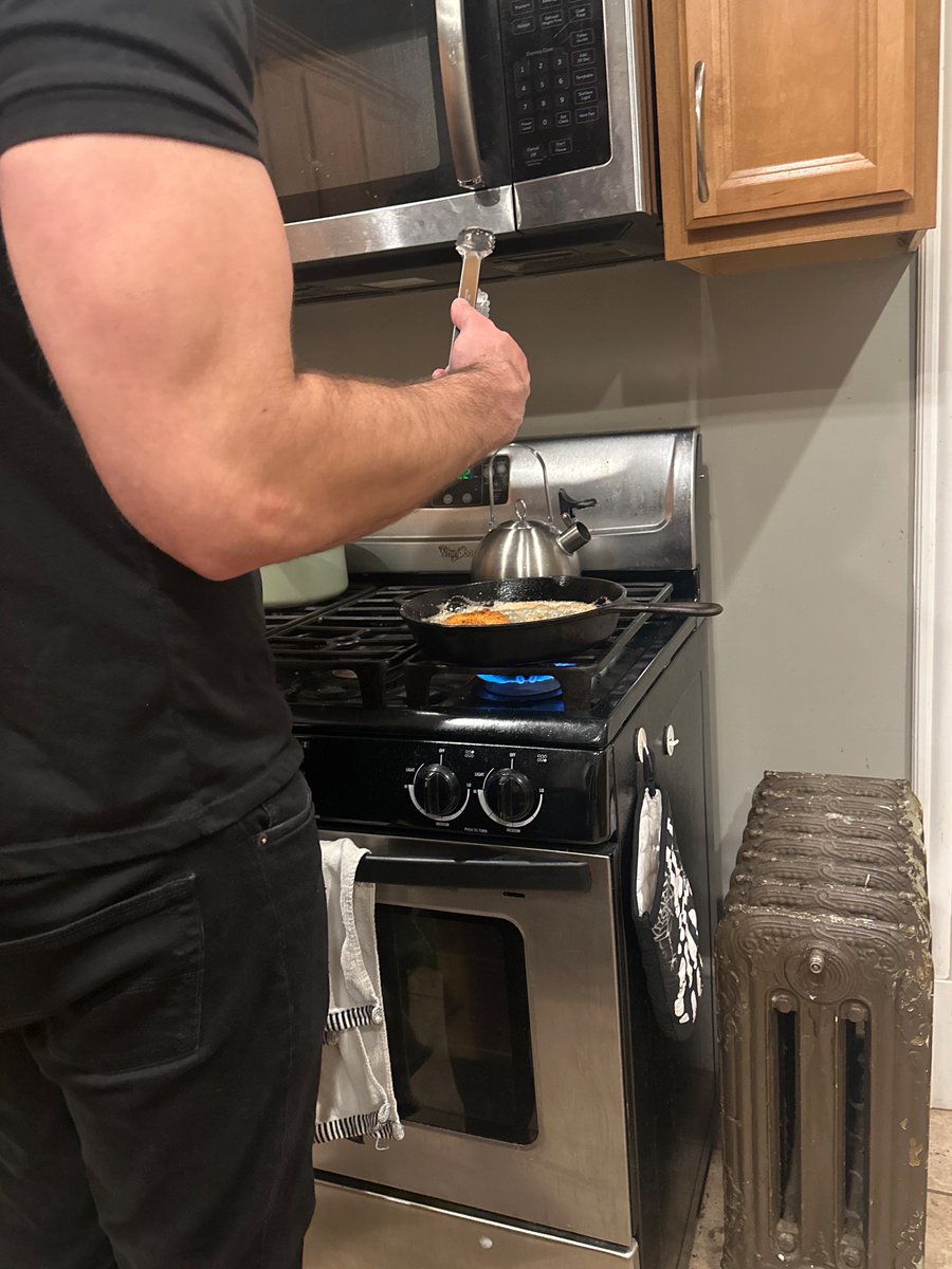 he fry on my thinly sliced chicken thigh filets til i schnitzel