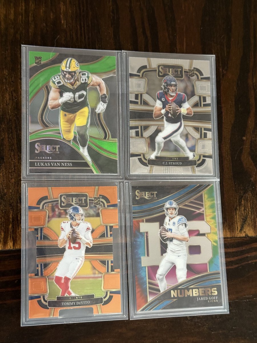 PhilMeetsWorld_'s tweet image. Hits from the #target megas! Tie dye Goff /25 was pulled by the fiancé of course 😮‍💨🔥 #selectfootball